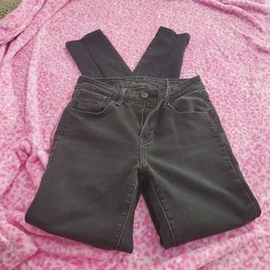 Levis skinny jeans